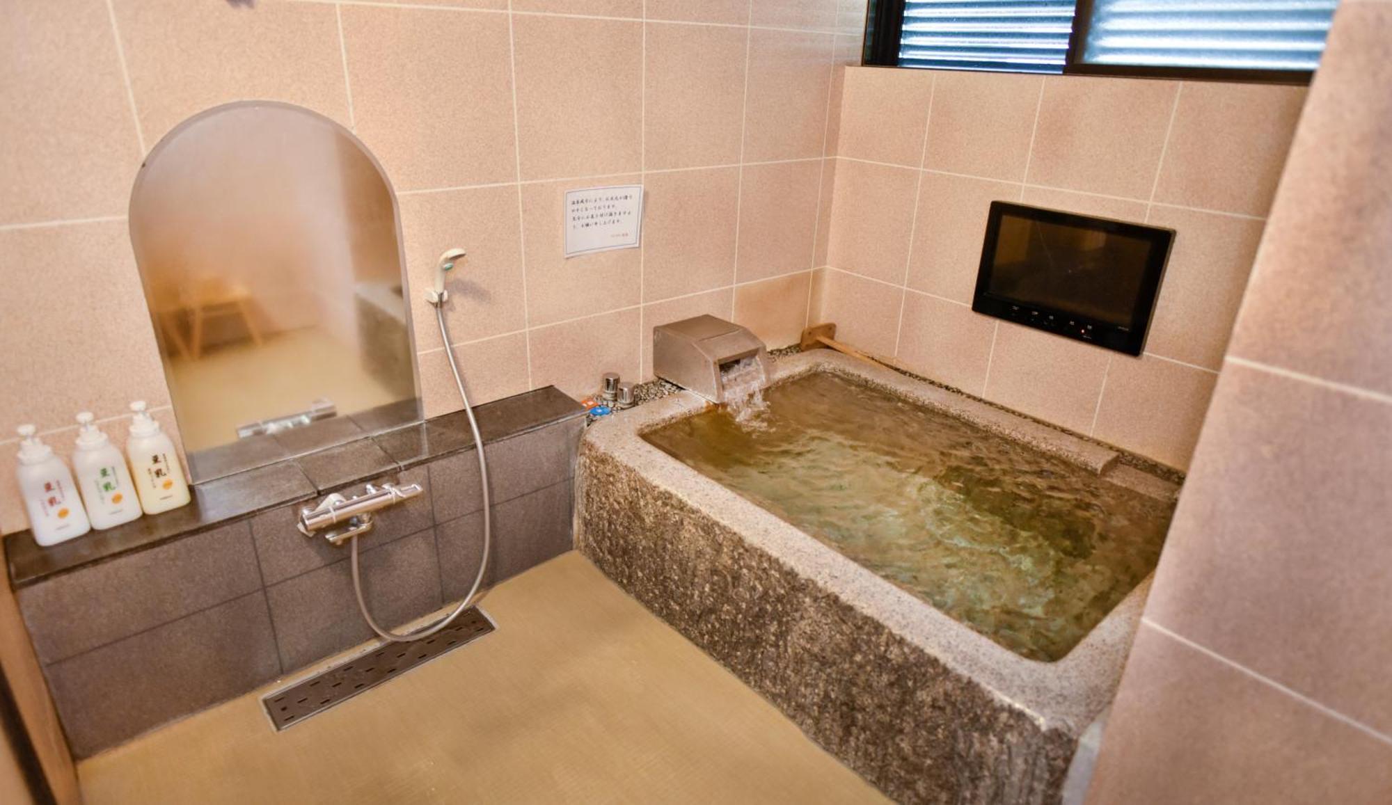 Kamegawa Onsen Hatago Yuyu Beppu Exterior photo